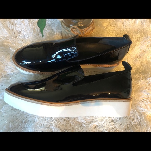 Vince Shoes - ⚡️SALE⚡️😎NEW😎VINCE PATENT LEATHER LOAFER